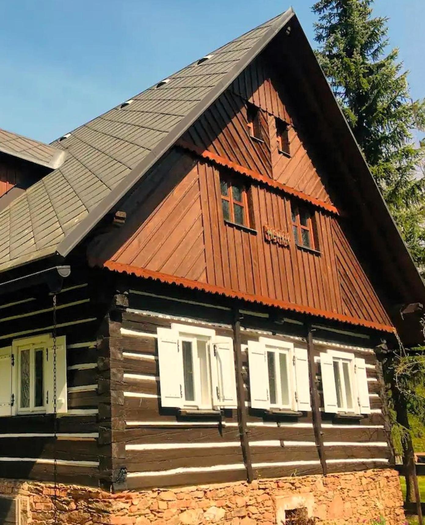 Dum U Dvou Lip / The Two Lime Trees Villa Javorník Buitenkant foto