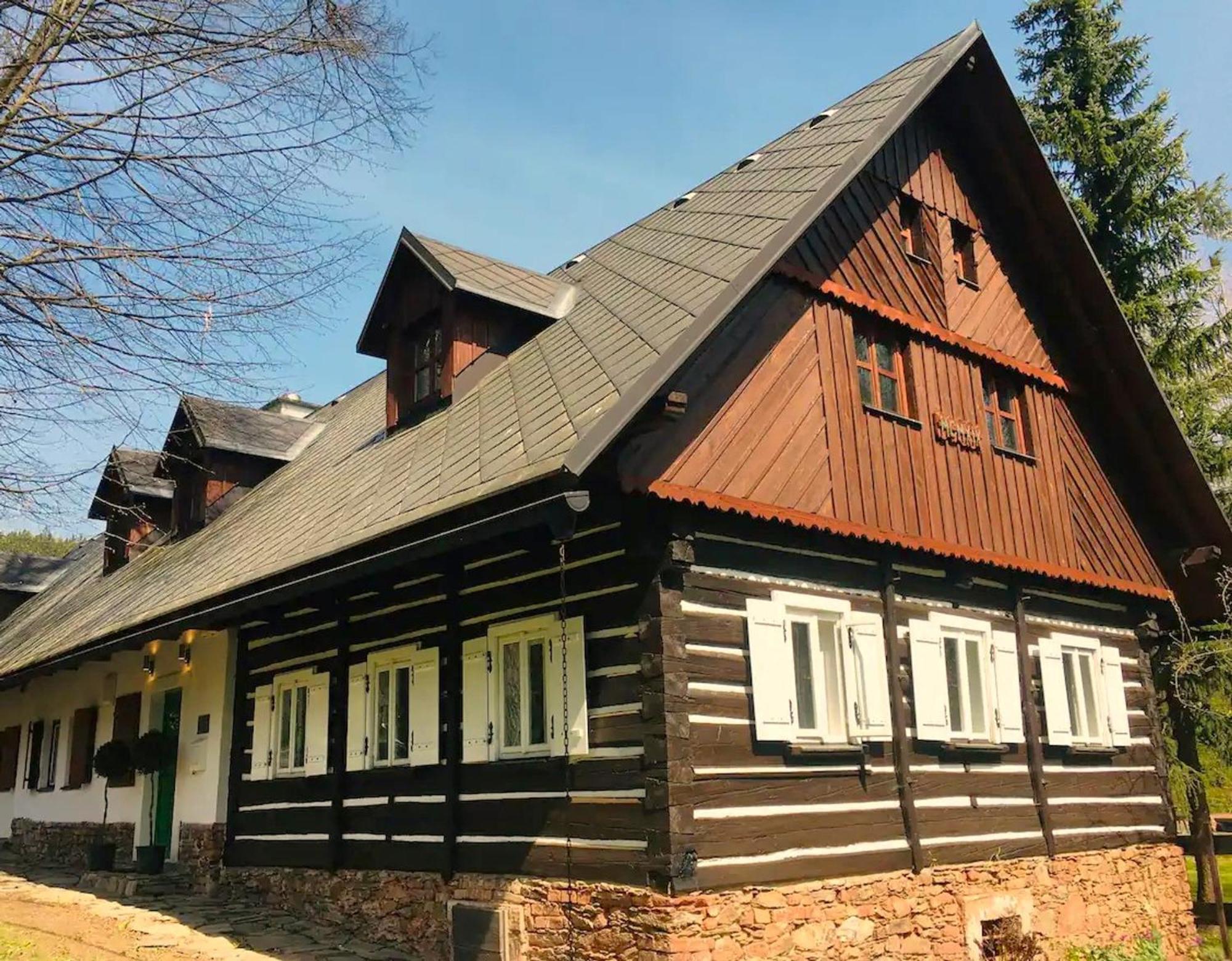 Dum U Dvou Lip / The Two Lime Trees Villa Javorník Buitenkant foto